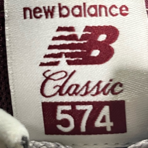Men’s New Balance Classic 574, Size 8 - Picture 10 of 12